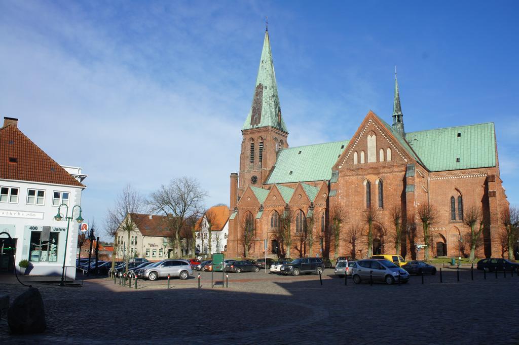 Ferienwohnung-Im-Speicher Meldorf Esterno foto